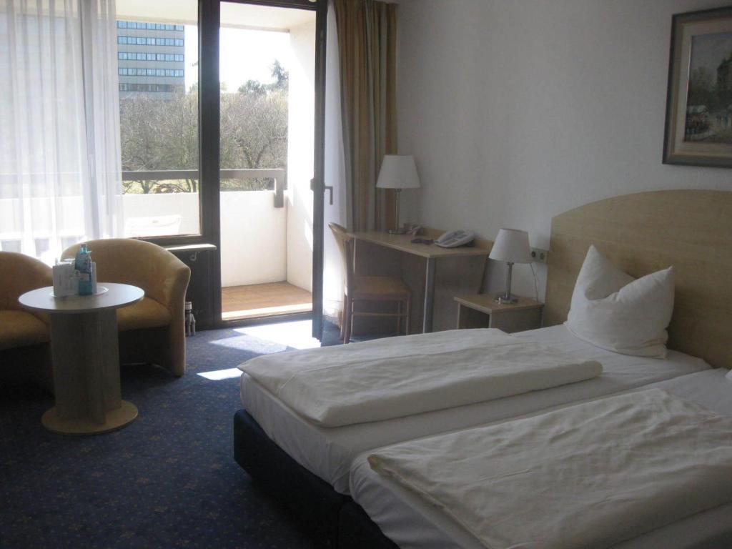 Hak Hotel Am Klostersee Sindelfingen Camera foto
